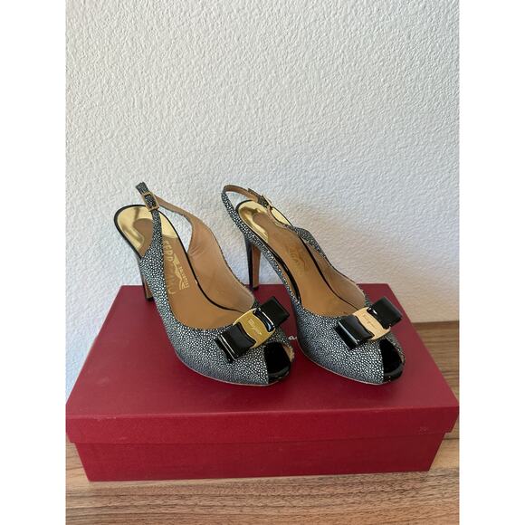 Salvatore Ferragamo Bloomy Slingback Heels – Size 6.5B - Picture 2 of 4